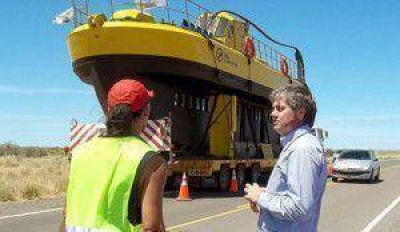 Ya lleg� a Puerto Pir�mides el �Yellow Submarine�