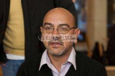 Para el PO, los legisladores deben ganar �lo que indica la canasta b�sica�