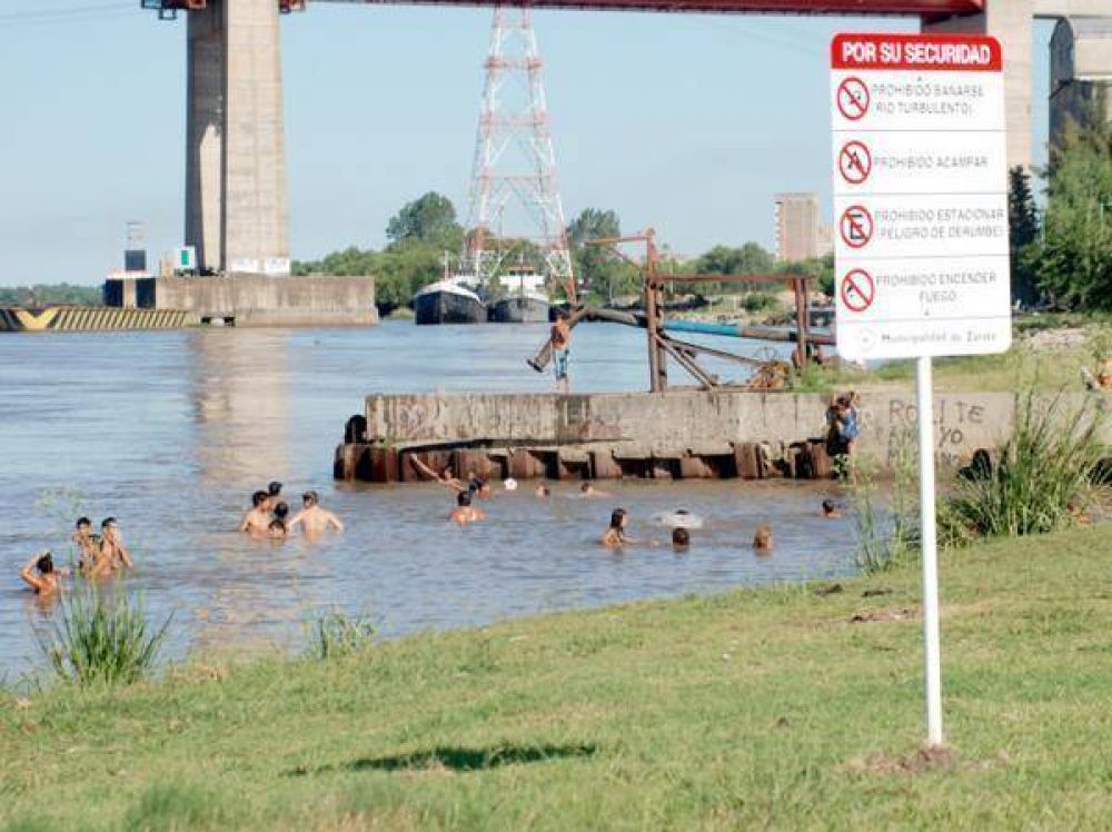 Atenci�n, solo hay que ba�arse en lugares que est�n permitidos