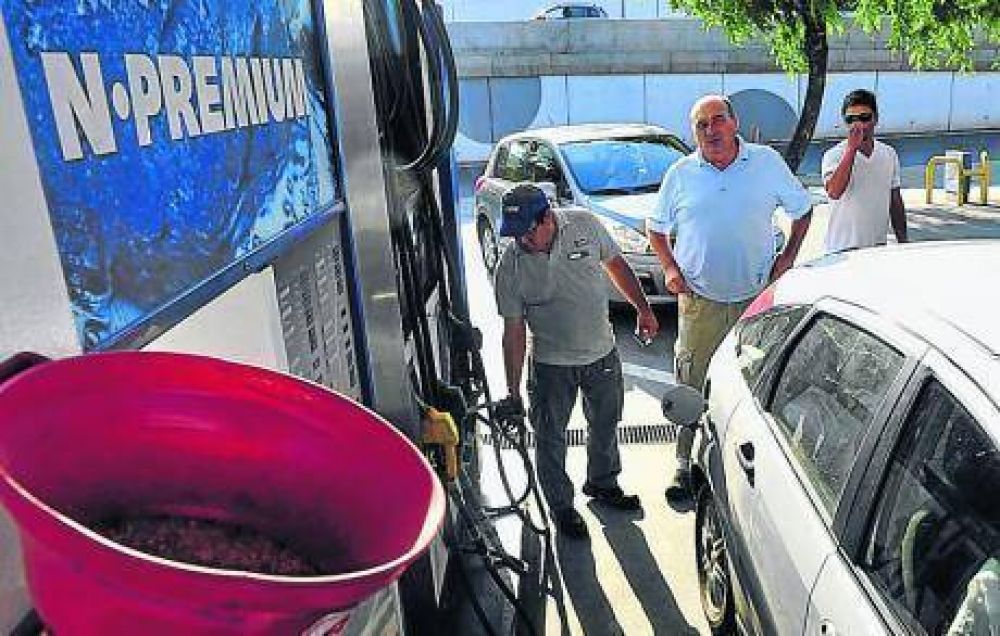 Les llenaron el tanque de fajas en 2013