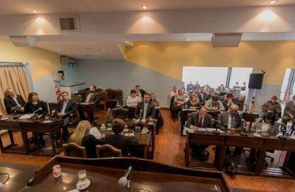 Con urgencia el Gobierno present� un proyecto de reforma presupuestaria