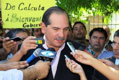 Alperovich desliz� cr�ticas a los legisladores massistas