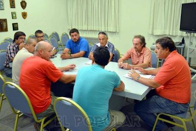 Har�n pavimentaci�n en el barrio Coronel Dorrego si se aprueba el Presupuesto 2014