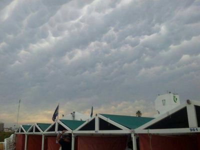 Advierten posibles precipitaciones y tormentas el�ctricas para Mar del Plata y  zona