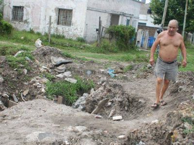 Una obra olvidada perjudica a un barrio