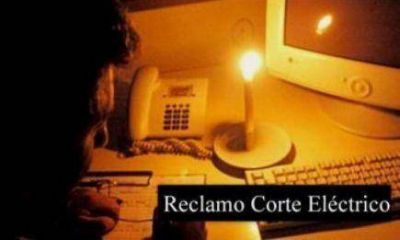 Desde hace una semana, vecinos de Ap�stoles sufren varios cortes de luz