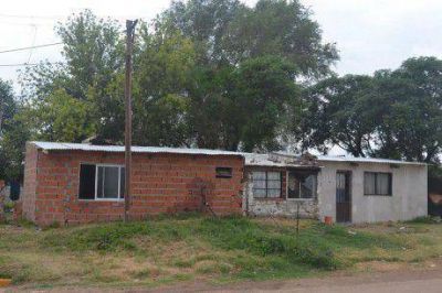 Fueron techadas las viviendas afectadas por temporal en Tres Lomas
