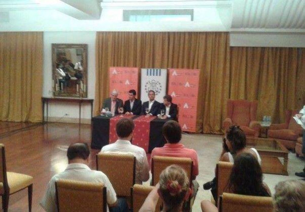 Scioli, Pulti y Zarco anunciaron importante inversi�n de Telef�nica en Mar del Plata