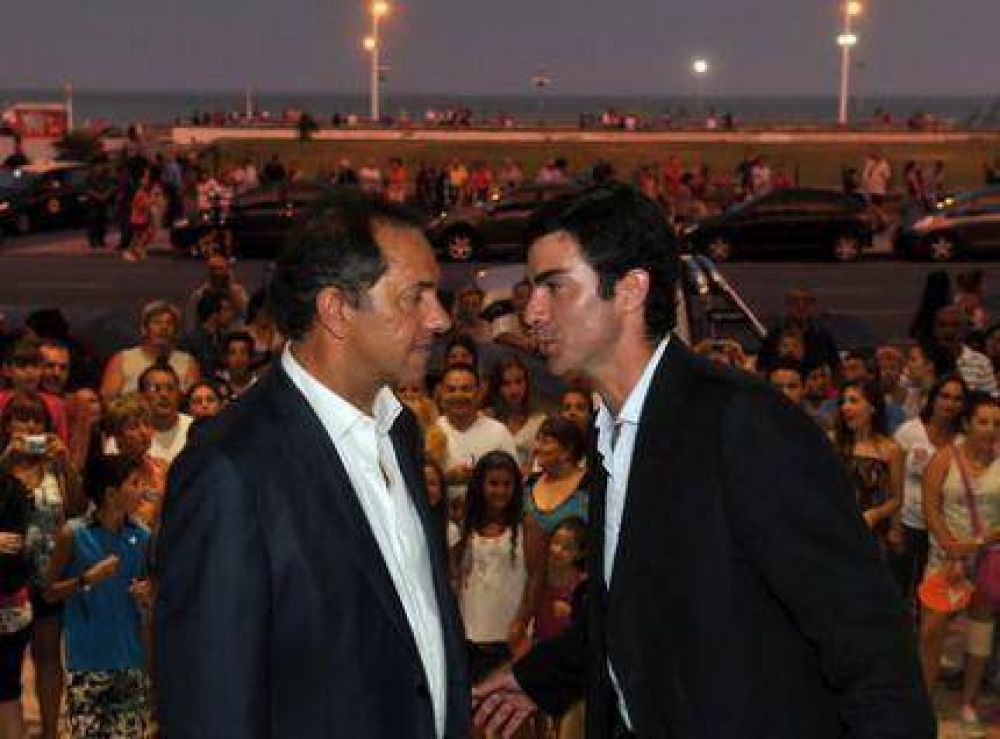 Scioli elogi� a Telef�nica que anunci� importante inversi�n en la red m�vil provincial