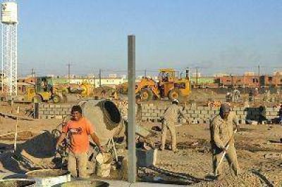 El gobierno lanz� plan de obras habitacionales, viales y energ�ticas