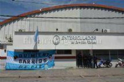 Cacerolazo frente al Ente Regulador de Servicios P�blicos