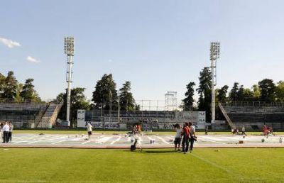 El jueves 30 se lanza la venta para la platea N�stor Basile