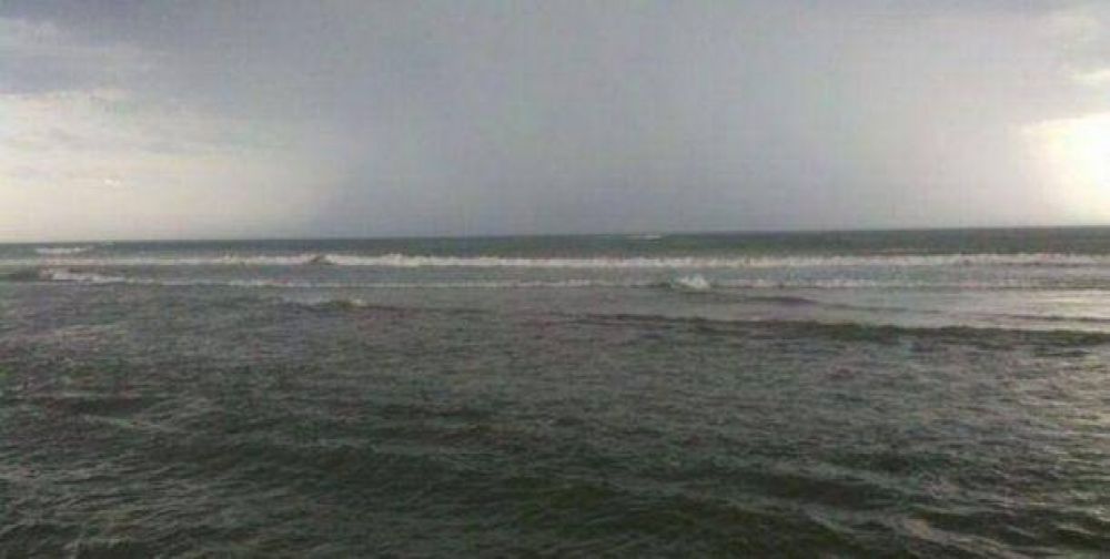 Mar del Plata: advierten que el mal tiempo continuar� durante todo el d�a