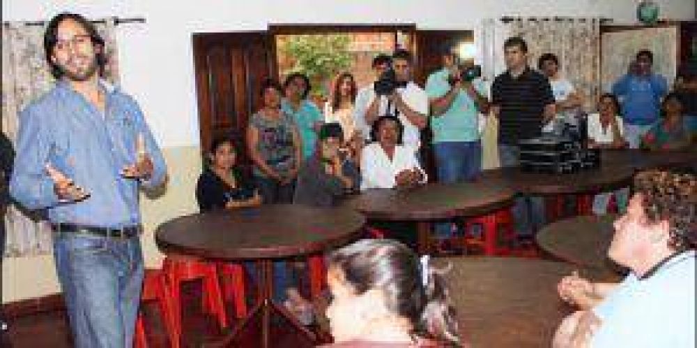 Legisladores formose�os opinan sobre los beneficios del programa �Progresar�