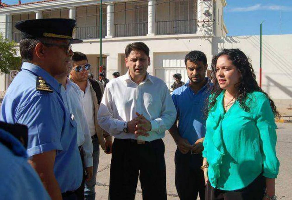 La ministra de gobierno lanz� operativo en S�enz Pe�a