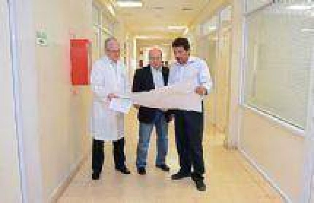 M�s de $24 millones invertir� el Gobierno en obras en los hospitales San Bernardo y Se�or del Milagro