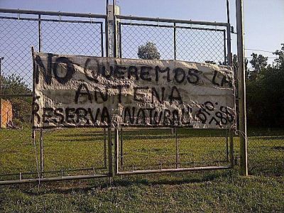 Crece la preocupaci�n por la instalaci�n de una antena de telefon�a