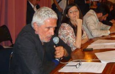 V�zquez y Atrip renombraron su bloque como Frente Renovador Oficial