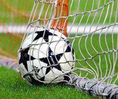 F�tbol: Rojo gan� en otro amistoso  