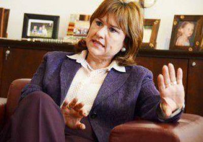 La vicegobernadora y dos diputados repudiaron las amenazas a Peressini 