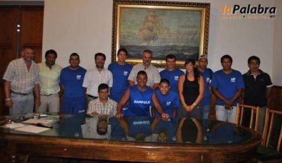 Palistas de la Escuela Municipal fueron recibidos por el Intendente Curetti