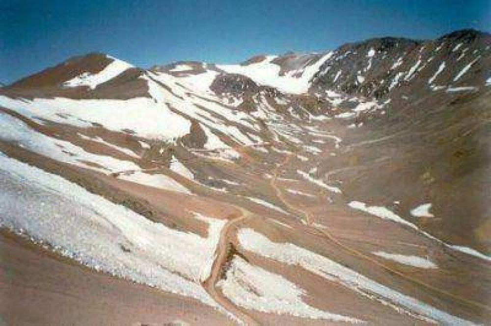 Ya pas� por Agua Negra el 36% del total de viajeros de la temporada anterior