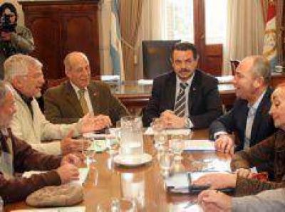 Reuniones paritarias para la primera semana de febrero
