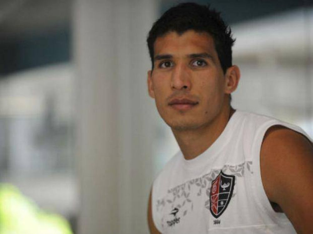 C�ceres afirm� que �mi gran sue�o es ganar la Copa Libertadores con Newell's�