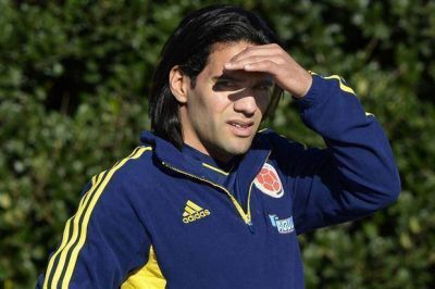 El "mago de las rodillas", el milagro que necesita Radamel Falcao para jugar el Mundial