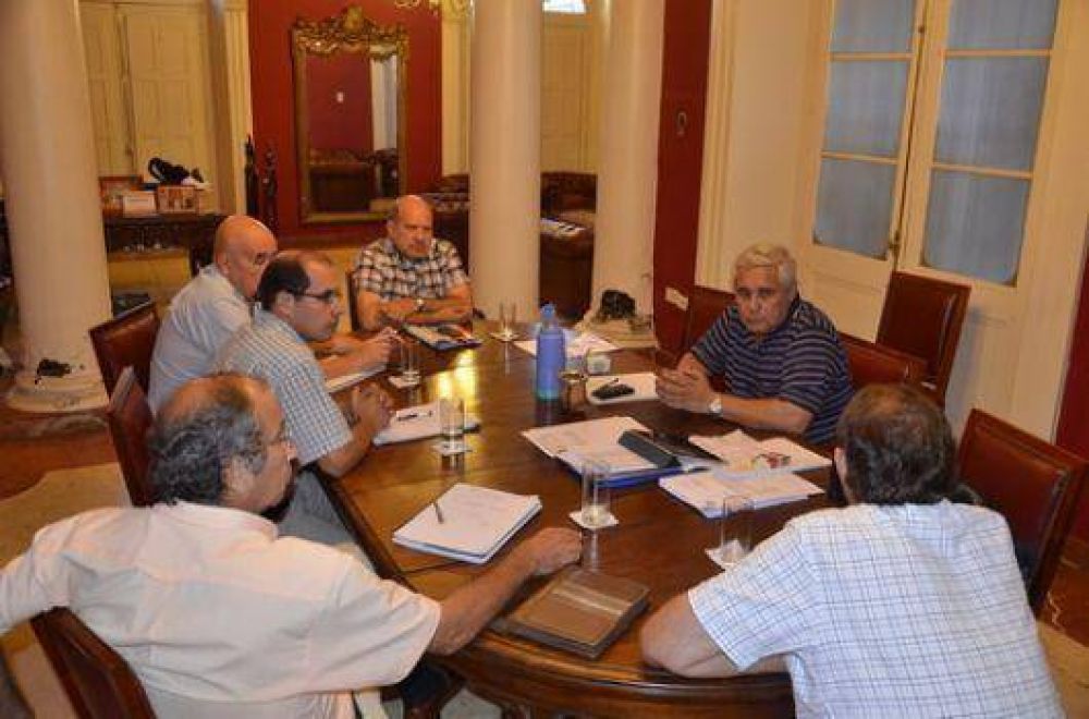 Acuerdan con funcionarios nacionales potenciar la Econom�a Social