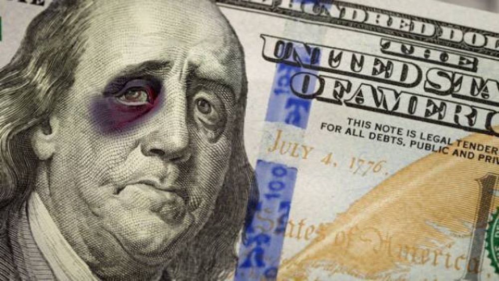 Tras anuncios sobre cepo, el d�lar oficial sube y el blue cae m�s de un peso