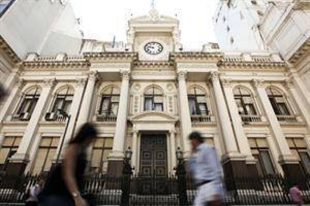Ex presidente del Banco Central: "No abrieron el cepo, el Gobierno quiere un shock de mercado"