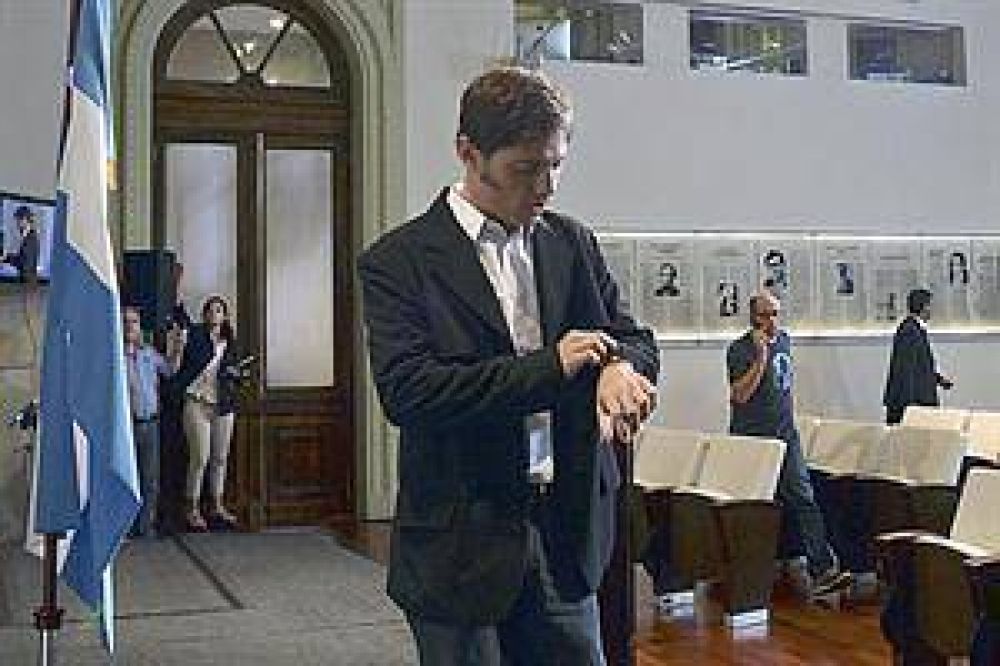 Axel Kicillof dice que hubo "un ataque especulativo muy fuerte" y admite que est�n "preocupados"