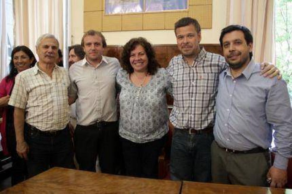 El Frente para la Victoria marplatense expres� el benepl�cito al Programa Prog.R.Es.Ar 