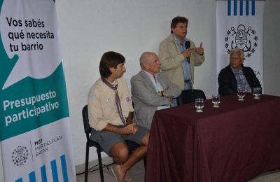 Presupuesto Participativo: Pulti entreg� subsidios por 1,4 millones de pesos