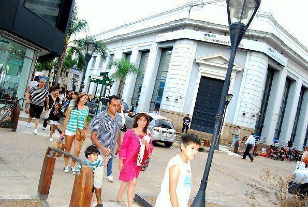 Los comerciantes de Gualeguaych� no remarcaron precios por el efecto d�lar