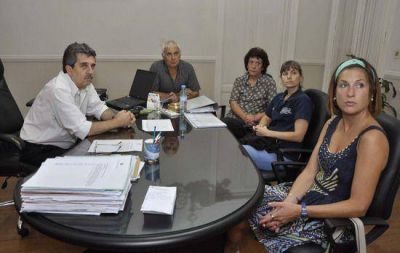 El Municipio destinar� 700 mil pesos a peque�os productores locales  
