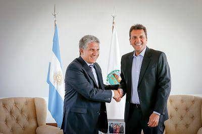 Massa lleg� a San Luis y fue recibido por el gobernador Poggi