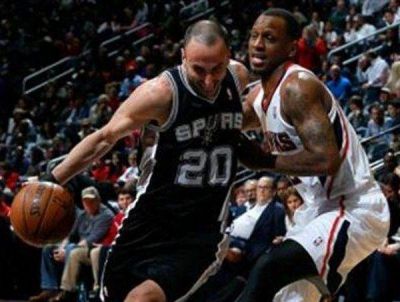 Con poco de Manu, ganaron los Spurs