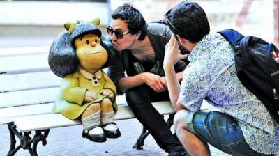 Mafalda, un fen�meno que se vive en las calles de San Telmo