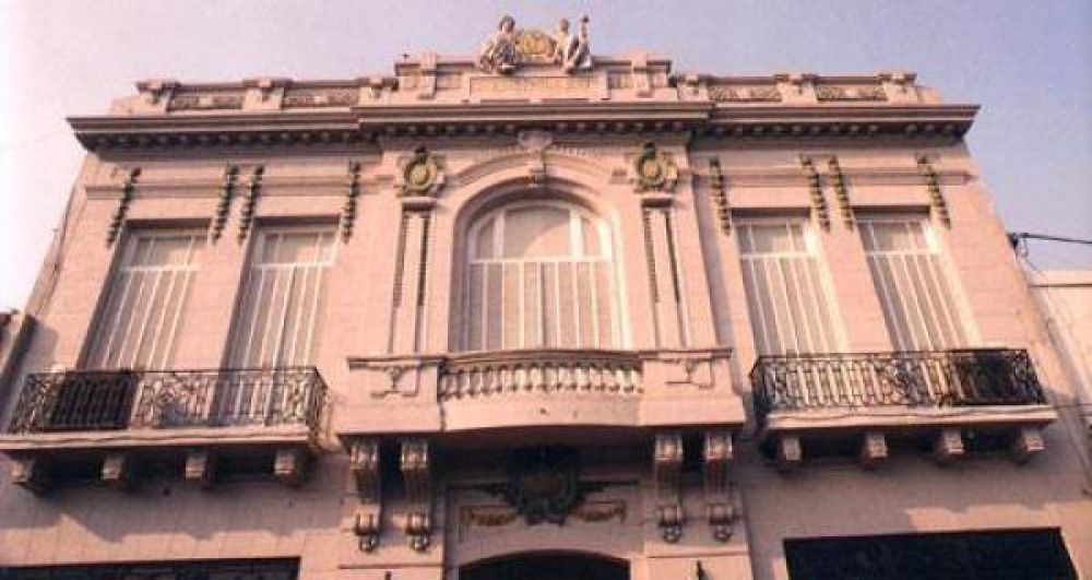 La voracidad inmobiliaria amenaza un edificio hist�rico en Tucum�m