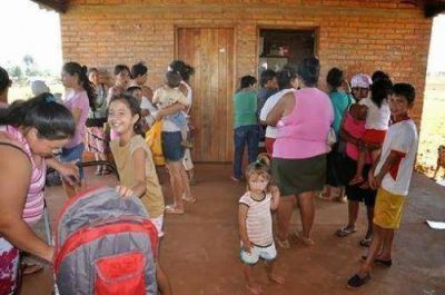M�s de 50 vecinos participaron del operativo de salud en el barrio San Isidro Oleros 