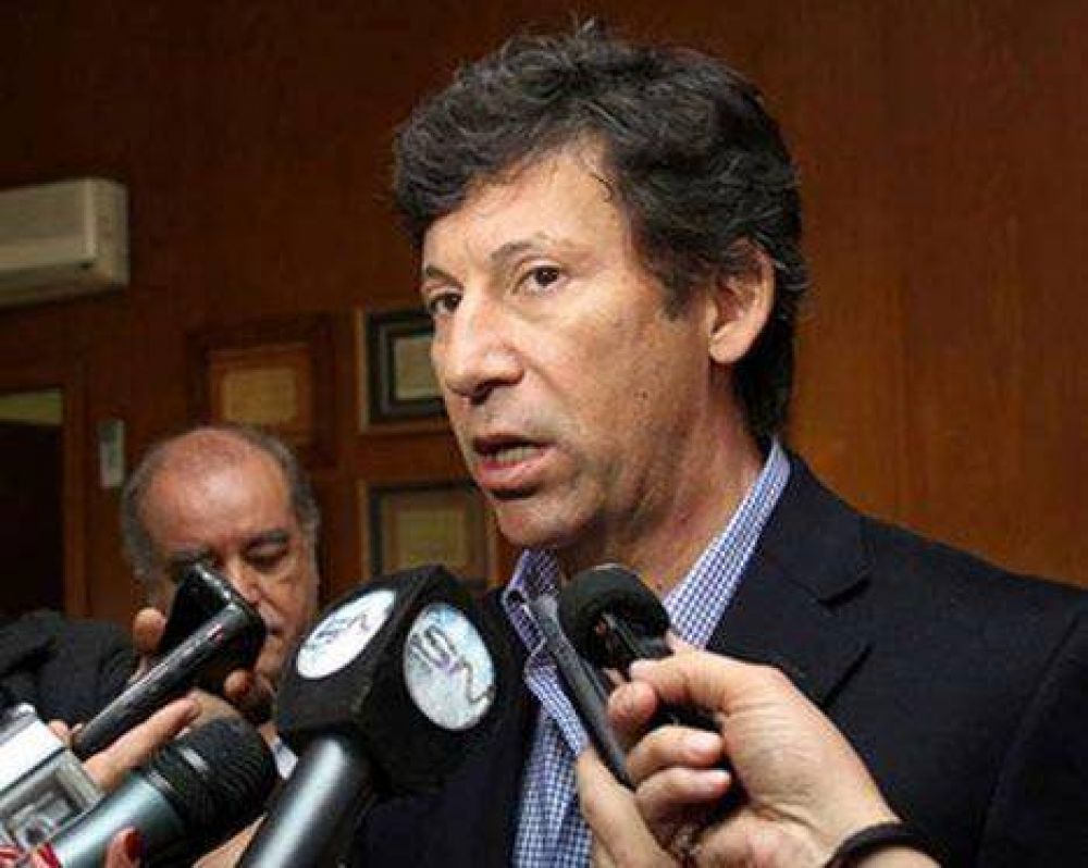 Posse: �el dinero de los argentinos no debe financiar estructuras pol�ticas como la C�mpora�