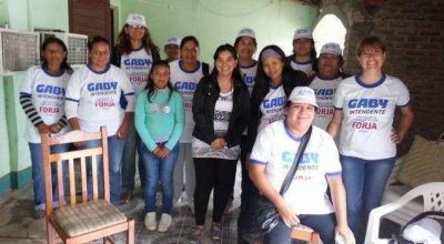Las Garcitas: las mujeres de Forja, junto a Gaby Rivero