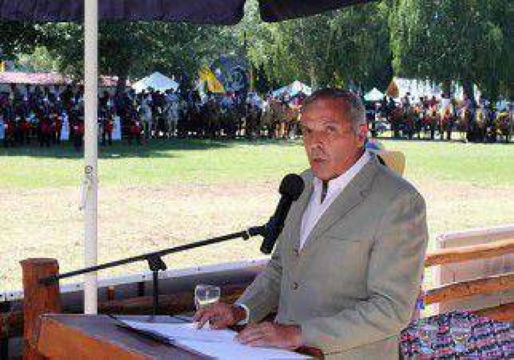 Sapag en la Rural: "La inflaci�n es como el fuego, que todo lo arrasa"  