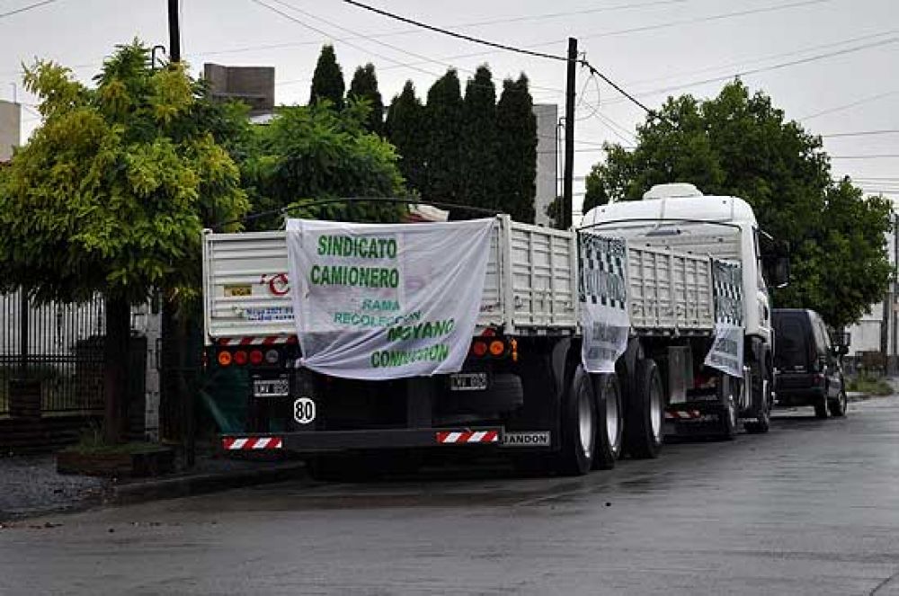 Trabajo convoc� a audiencia por el conflicto con Camioneros