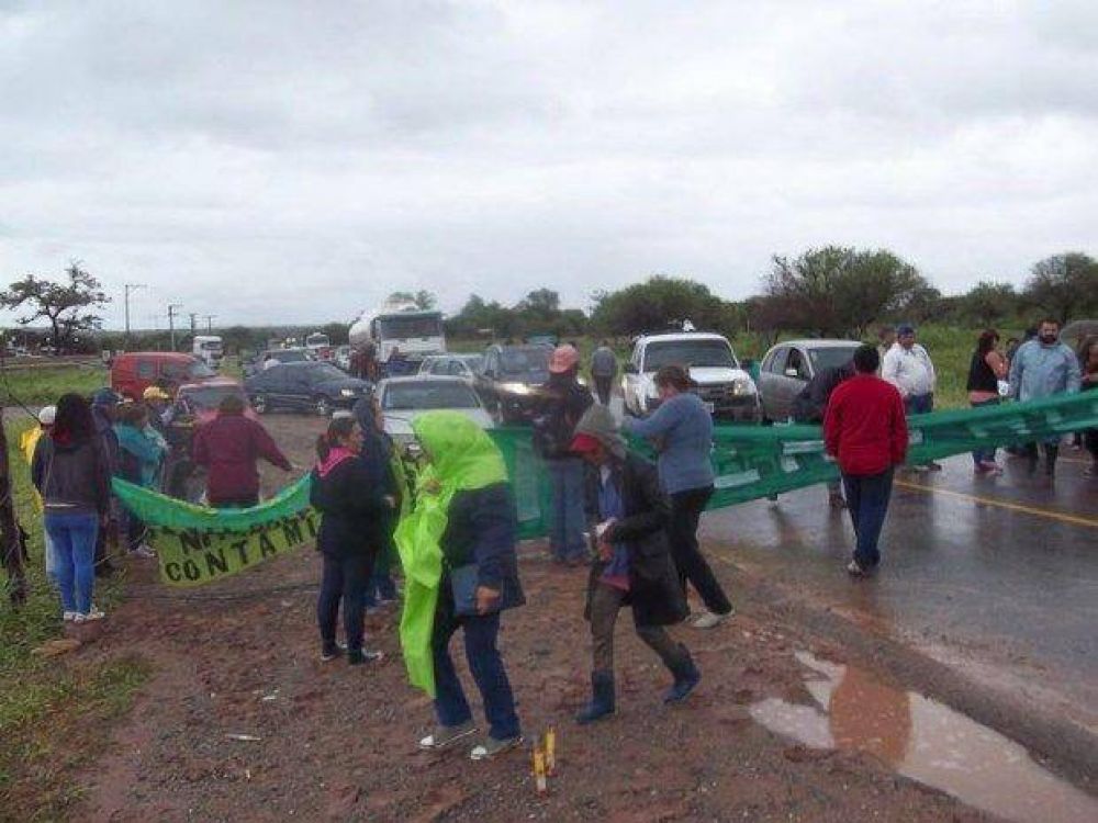 Cortes de ruta por Austin y el Juramento