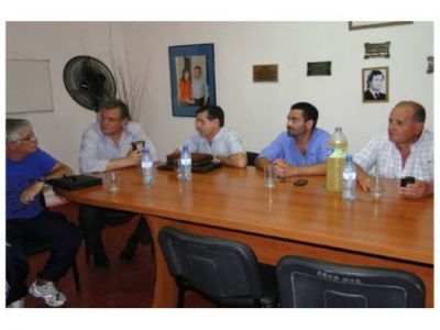 Proyectan plan habitacional para 35 familias en San Benito