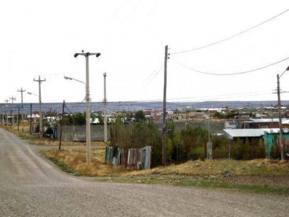Vecinos de San Benito demandan mejor prestaci�n de Salud y tendido cloacal 