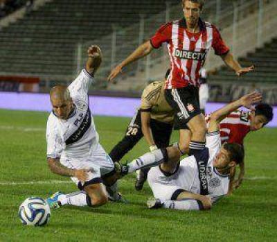 Gimnasia y Estudiantes no se pudieron sacar ventaja